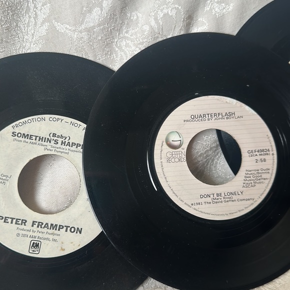 Old 45 7” vinyl records a total of 19 records - Picture 6 of 8